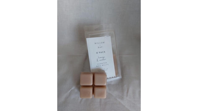 Willow & Bay Scented Wax Melts - Honing & Amber - 8x10 gram - Wax Melts